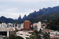 Apartmento 303 Terê - Wi-Fi - Garagem - Academia - Bed and Breakfast Teresópolis