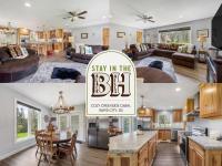 Cozy Creekside Cabin - B&B Rapid City