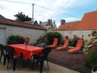 Séjour détente à deux pas de la mer Gîte de caractère - B&B Cosqueville