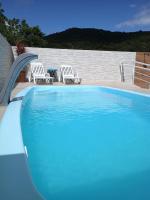 Casa em Bombinhas com piscina - B&B Bombinhas
