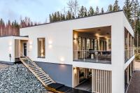 Villa Joutsenranta by the lake Incl WiFi, Terrace, Jacuzzi for extra fee - B&B Himos