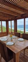 Vila do Monte 10 - Seaview Beach House, Ponta Mamoli - B&B Pedro