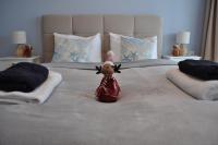 4SUMMER BLUE MARIS White Blue Sauna & Fitness & Parking 100 metrów do pięknej szerokiej piaszczystej plaży, 100 Meter zu einem schönen breiten Sandstrand - Ferienwohnung Kolberg