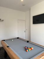 Ideal for contractors - Monthly stays welcome - Bills included - B&B Boston