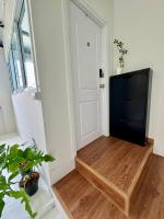Studio Apartment with Balcony