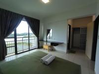 Marina sunset view - Chambres d’hôtes Lumut