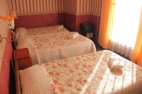 Dreibettzimmer mit Gemeinschaftsbad