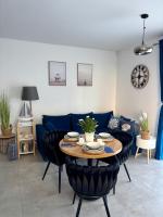 Studio nad Jeziorem - 500 m do Morza Bałtyckiego - 2 rowery oraz SUP - B&B Dziwnów