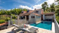 Villa Stavros by Villas Guide - B&B Blato