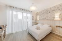 Suzanne House 2 Bedrooms Private garden - Chambres d'hôtes Saint-Coulomb