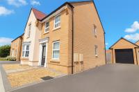 Spacious 4 Bedroom House in Milton Keynes with Home Office and Free Parking - B&B Milton Keynes