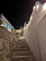 Villa La Roca - A fusion of modern and typical Andalucian architecture - Chambres d’hôtes Montecorto
