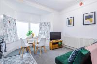 Leamington Spa's Gem - Free Parking, Netflix, Prime & Disney - B&B Royal Leamington Spa