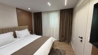 Urban Lotus Apartments , Self Check-in - Chambres d’hôtes Tirana