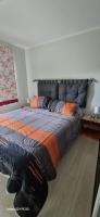 Hermoso departamento nuevo en Pucon equipado con 3 dormitorios wifi y estacionamiento privado a 5 minutos del centro y lago - Chambres d'hôtes Pucón