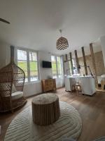 Résidence ARTHUS Thamarys - B&B Pierrefonds