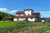 Apartments with swimming pool Otocac, Velebit - 24987 - B&B Otočac