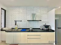 Appartamento con 2 Camere da Letto e Balcone