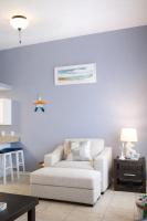 WALK TO BEACH Perfect Family Getaway Sleep 6 - Bed and Breakfast Panama City Beach