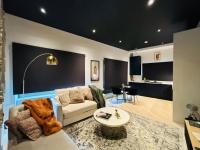 Brand New Apartment Just 300m - Tube Station - B&B Whetstone