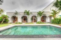 Close to Beach Paddy View 6BR Villa with Billiard - B&B Tanah Lot