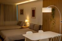 Direct Elevator to Hongdae Station, NEW Residence by 13yr Superhost - B&B Seoul