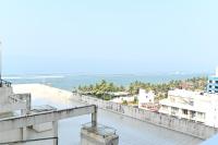 Sea View 3-Bedroom Residence Greenstar City Dehiwala by Luminor - Chambres d'hôtes Dehiwala