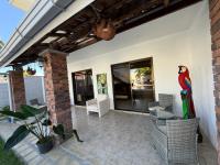 Zeus Guest house & Car Rental Free SJO Airport Shuttle-NATIONWIDE PRÍVATE SHUTTLE SERVICE - Bed and Breakfast La Garita