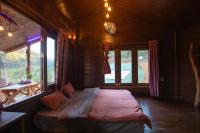 Familienzimmer mit Bergblick