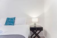 FREE Parking Modern 2 bedroom Apt for Family - B&B Sídney