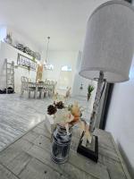 Pool house Best location in Wesley Chapel - Bed and Breakfast Wesley Chapel