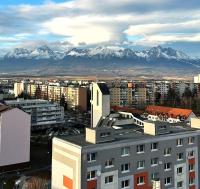 13th Floor SkyView Apartment High Tatras - Chambres d’hôtes Poprad