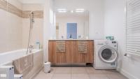 Appart 4 étoiles Calme, 3 Chambres, Clim, Terrasse & Parking - B&B Blagnac