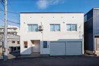Eki chika inn Otaru 小樽駅徒歩6分 ﾍﾞｯﾄﾞ4 布団1 最大7名 駐車場有り - B&B Kitamuki