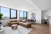 Vibrant 3BR Apt Free Parking City Views - B&B Melbourne