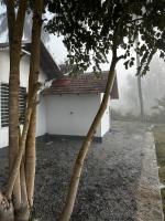 Sky Holiday Inn Cottages Madikeri Kushalnagar Coorg - B&B Kushālnagar