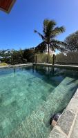 High Standard Two Bedroom Apartment Private Pool Frances Beach Garden 209 - Bed and Breakfast Marechal Deodoro