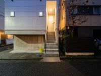 Shibuya 10min , 2min walk to Shirokanedai Sta , 70sqm House ,Family Friendly ,Queen Bed, Switch , Free Wi-Fi, PocketWi-Fi - B&B Tokyo