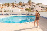 Serenity Ocean View 1BR Apartment with Terrace, Pool & Walk to Beaches - B&B Adeje