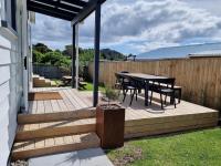 House of the Long Dog - Ferienwohnung Coromandel