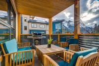 Luxury 1750sf Condo In DT Canmore Sleeps 10 - B&B Canmore