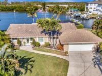 Cheerful Serenity - Luxury Waterfront Oasis - Chambres d'hôtes Bradenton