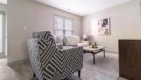 Landing Incredible 2BD Tennis Court Gym - Chambres d'hôtes Raleigh