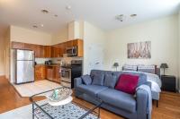 Bright & Charming Loft with AC, Unit #3 - Bed and Breakfast Halifax