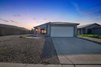 Spacious Glendale Home w/ Hot Tub & RV Parking - Ferienwohnung Glendale