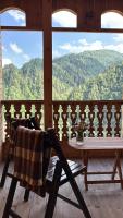Cliff House Kala, Svaneti - Ferienwohnung Vichnashi