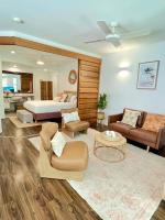 Sunrise by Casuarina Beach - B&B Casuarina