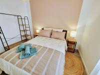 Appartement "Le Lotus" centre Cholet 6pers - B&B Cholet
