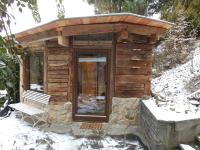 Große Wohnung am Wald mit Aussicht, Sauna, Kaminofen, Grill - B&B Triberg