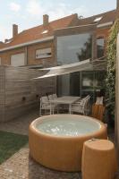 VDM - House with character & jacuzzi in the heart of Ypres - Chambres d'hôtes Ypres